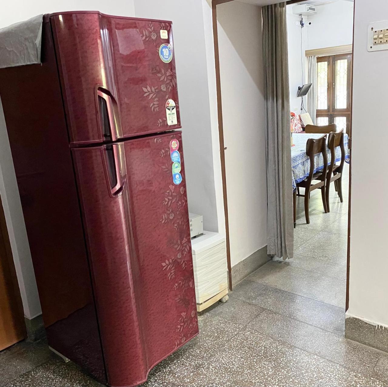 לינה וארוחת בוקר לקנאו Garden View Residency מראה חיצוני תמונה